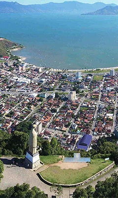 Center View